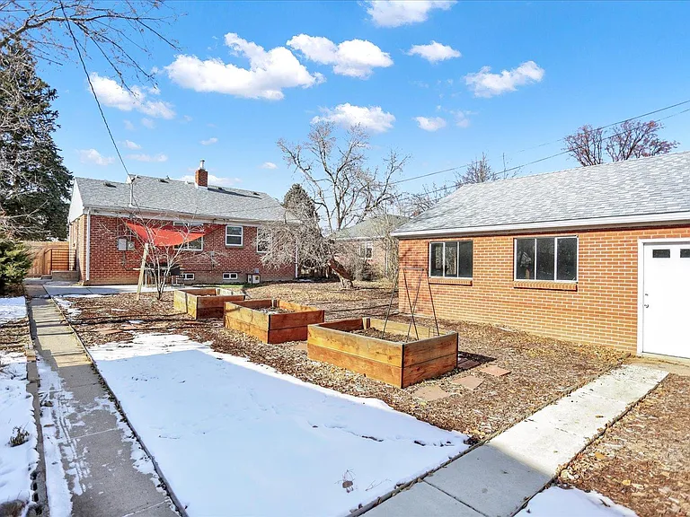 770 S Decatur St — Photo 18