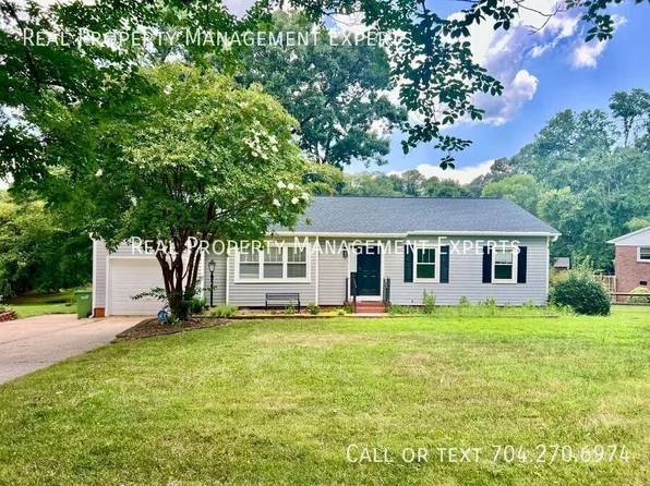 310 Walnut Ave, Mount Holly, NC 28120