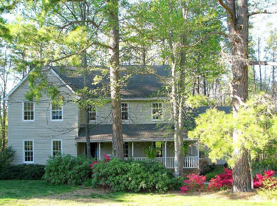 1st image of 4805 Landaff Dr