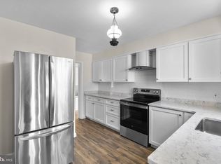 5617 Knollwood Rd, Bethesda, MD