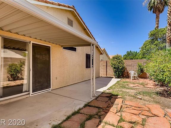 2nd image of 1836 Pearl Hatpin Ct