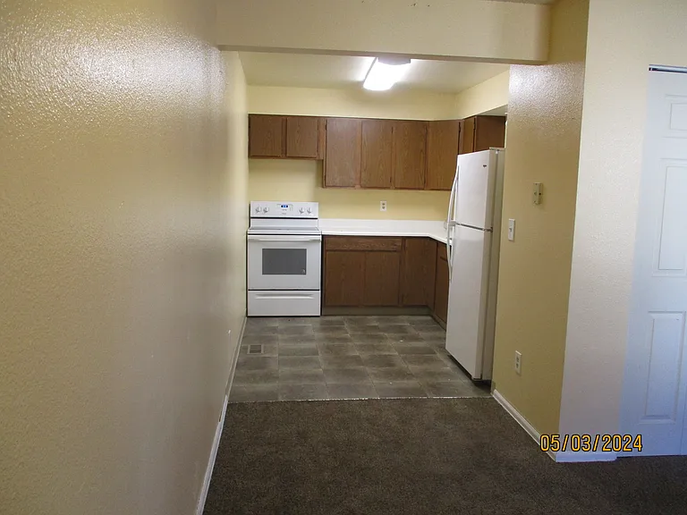 1018 Park Avenue, 2 Bedroom — Photo 4