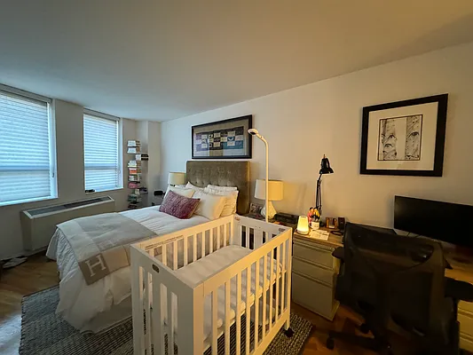 Rented by AZ REALTY NYC LLC | media 6