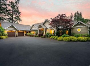 441 Glendower Rd, Saanich, BC V9E 2B8