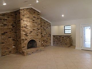 1st image of 3809 Lyndell Dr