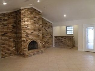 3809 Lyndell Dr, Chalmette, LA 70043