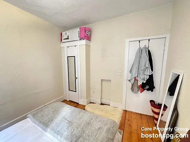 19 S Russell St #4 — Photo 5