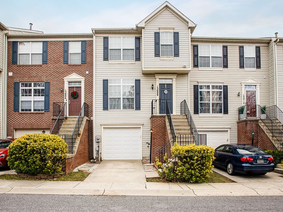 1st image of 13008 Shamrock Glen Dr #904