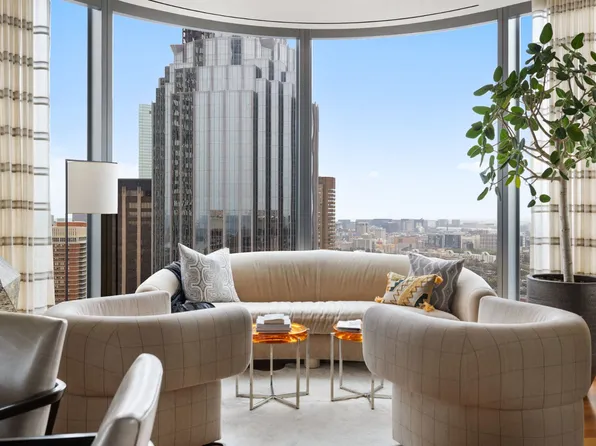 1 Dalton St APT 3003, Boston, MA 02115