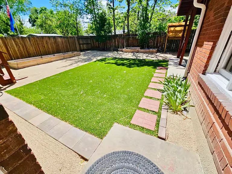 1295 Gordon Ave — Photo 27