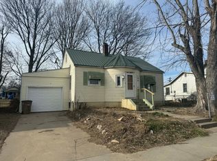 911 S Pacific St, Cape Girardeau, MO 63703