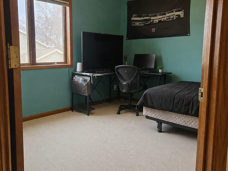 5849 Woodland Dr — Photo 12