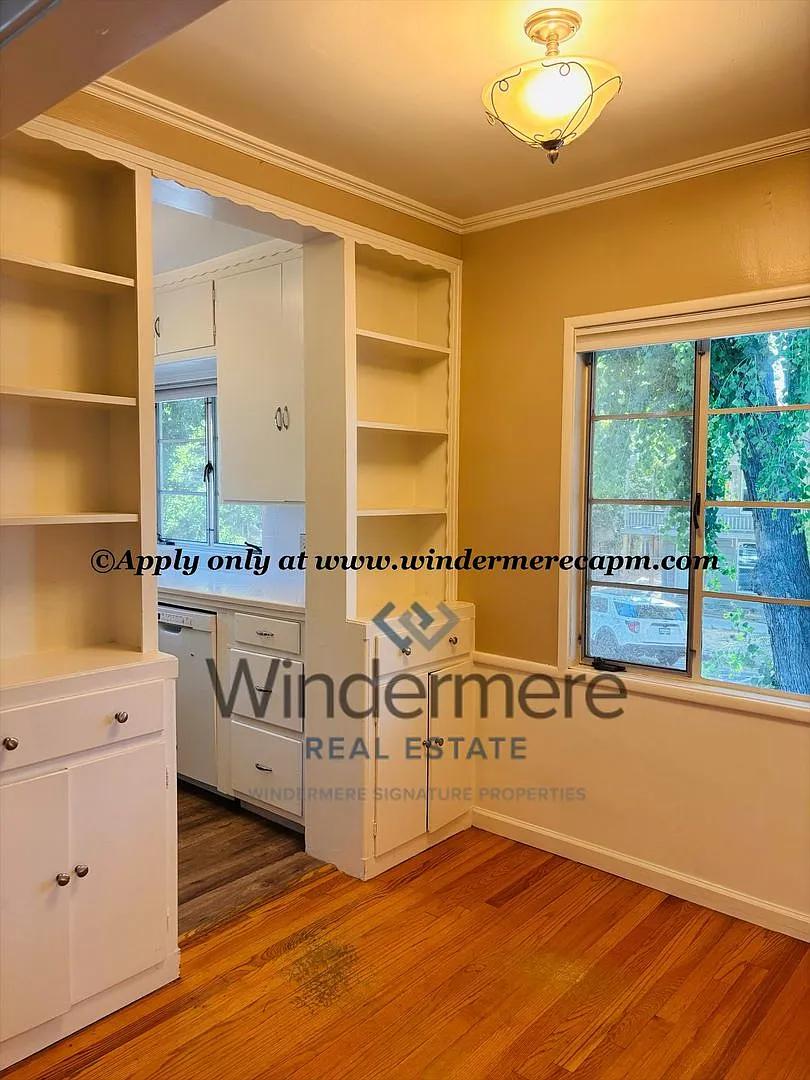 Charming Midtown Apartment in small community! — Photo 1