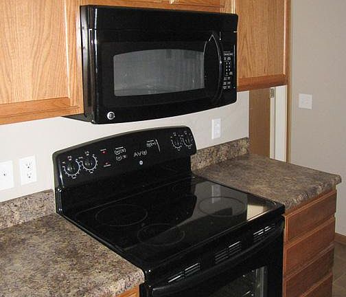 5th image of 121 Corral Way APT B