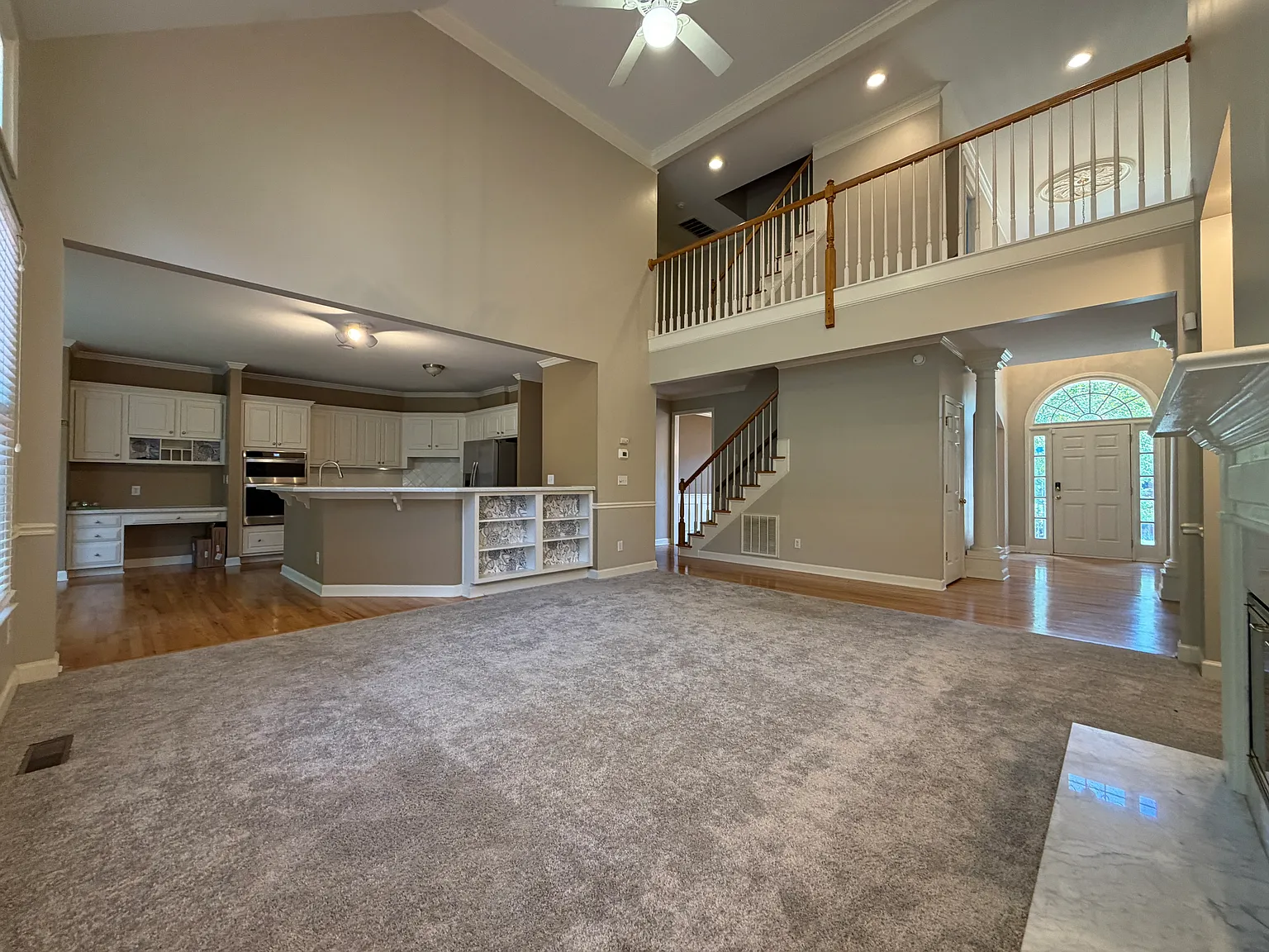4 bed, 3.5 bath, 3600 sqft, $3,500 — Photo 2