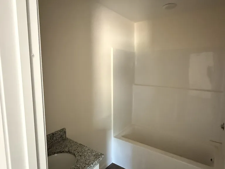 532 Jessamine St #B — Photo 6
