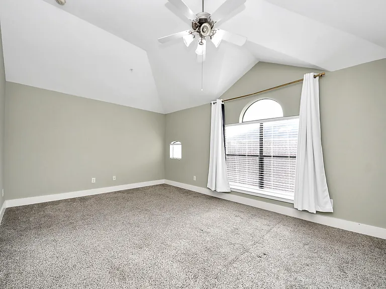 8715 Meadowcroft Dr #404 — Photo 18