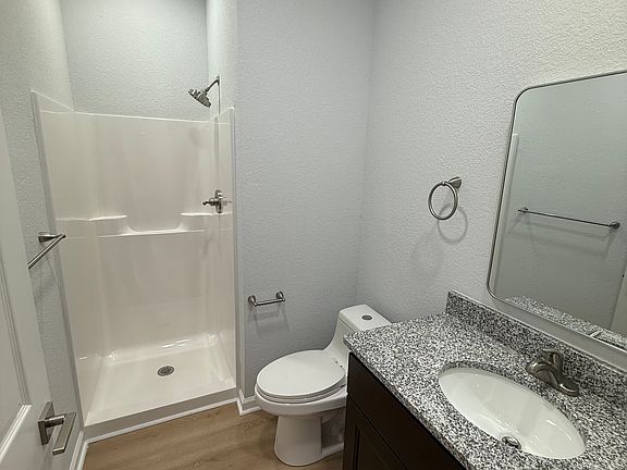 2nd image of 824 W 26th St