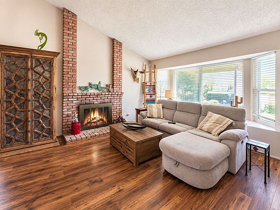 5th image of 2070 Teton Pass St