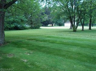 315 Linda Ln, Sturgis, MI 49091