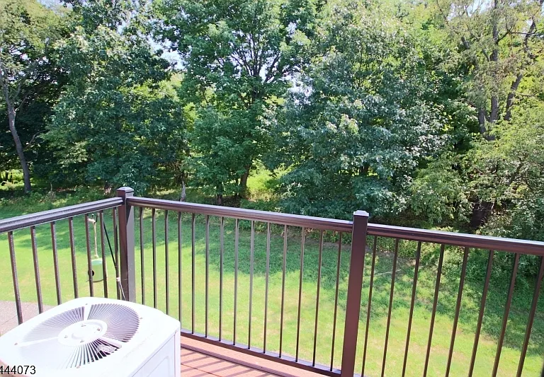 1404 Normandy Ct #1404 — Photo 27