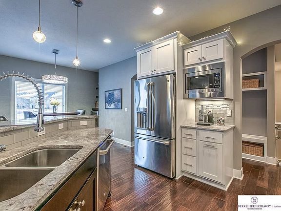 5th image of 3812 S 187th St