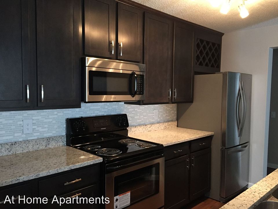 2nd image of 6135 Chasewood Pkwy APT 125