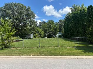 703 Heritage Rd, Valparaiso, IN 46385