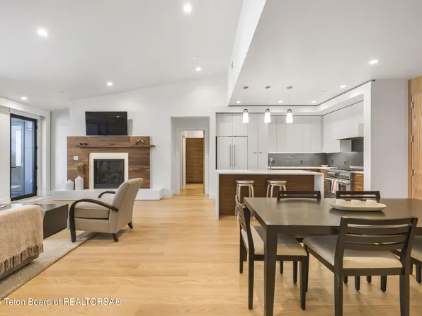 680 S Cache St #502, Jackson, WY 83001