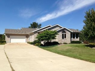5745 County Highway F, Mazomanie, WI 53560