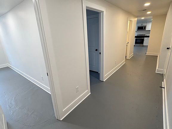 5th image of 4823 Apollo Dr #B