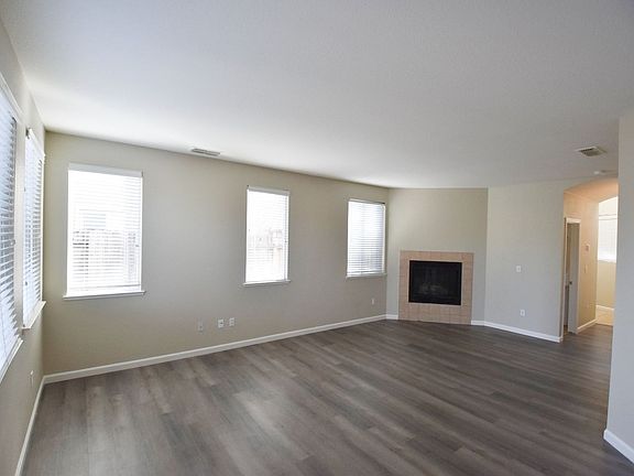 2nd image of 510 Scudero Cir