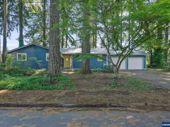 1250 SW 1st Ave, Mill City, OR 97360