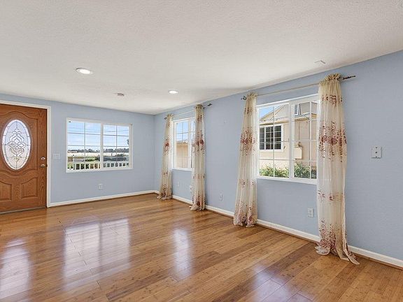 4th image of 107 Behler Rd