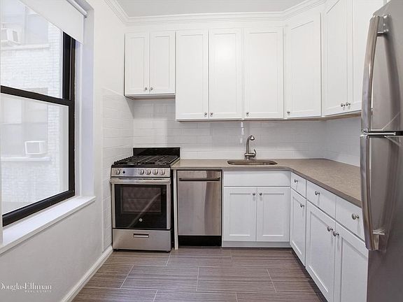 4th image of 222 E 35th St APT 2B