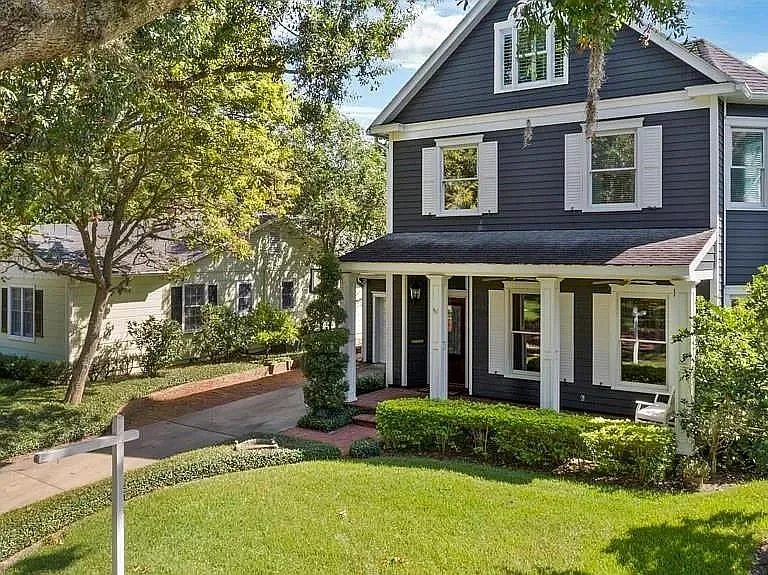 1119 Belleaire Cir — Photo 3