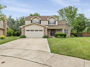 1121 Russetwood Ct, Wheeling, IL 60090