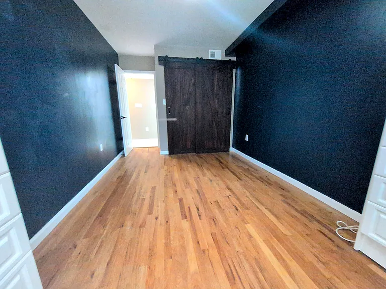 151 Sussex St #3 — Photo 13