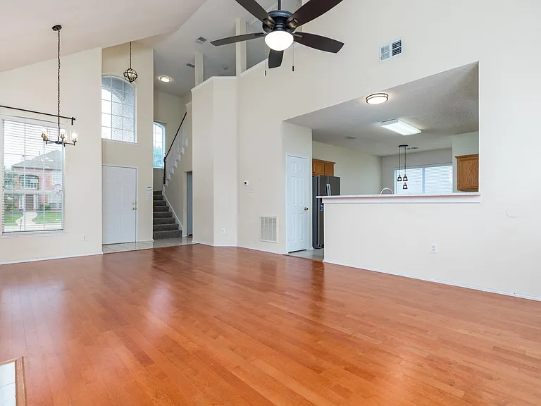 3928 Windford Dr — Photo 9