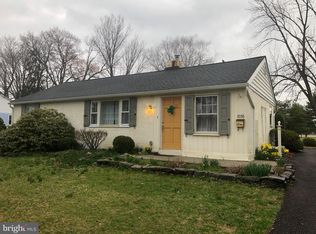 1036 Cardinal Rd, Audubon, PA 19403