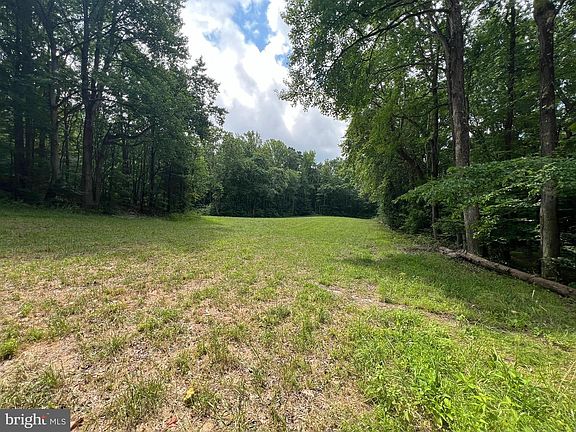 3rd image of Magruders Ferry Rd