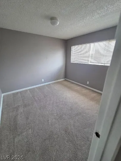 2104 Sunrise Ave #16 — Photo 5