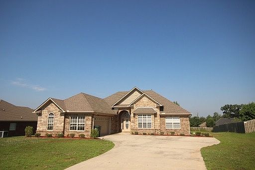 1st image of 116 Fawn Forest Dr