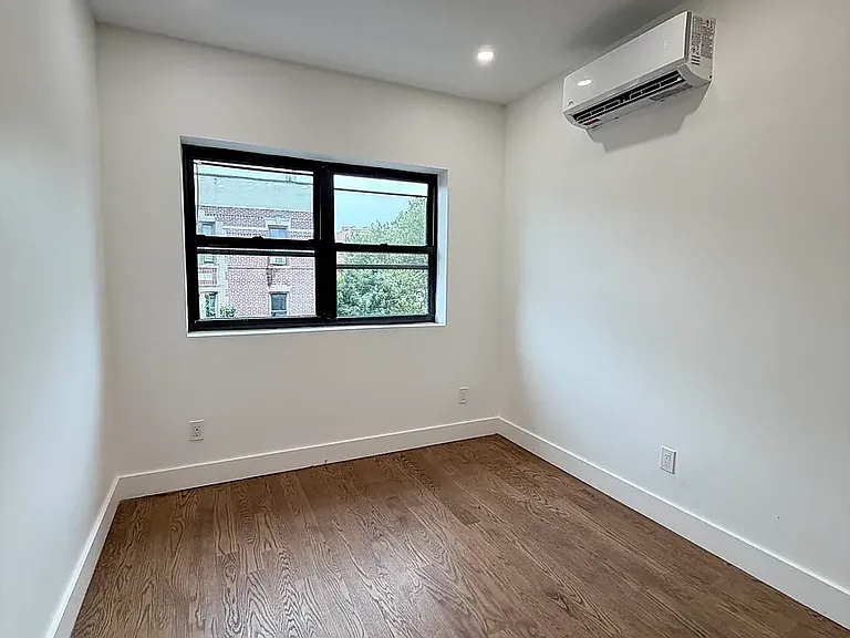 89 Veronica Pl #3D — Photo 8