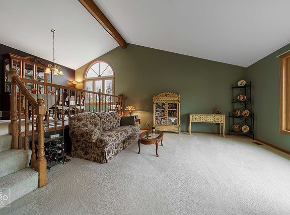 4th image of 18901 Parkway Ln