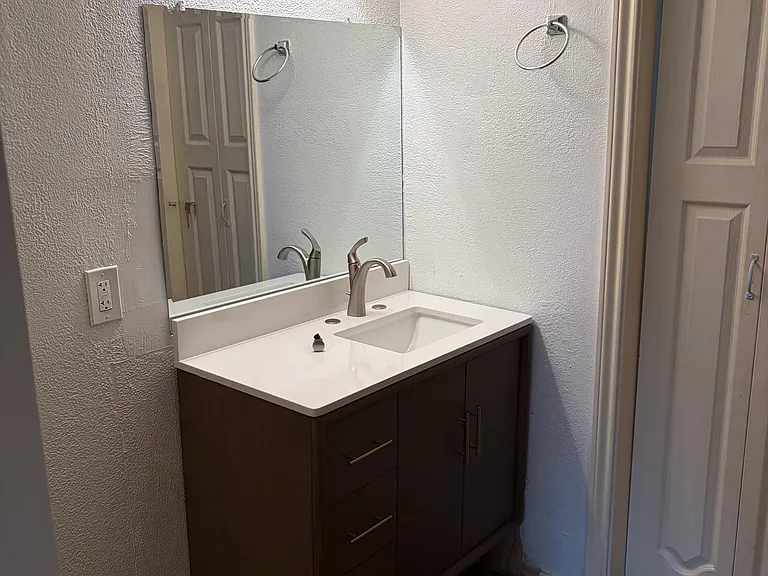 4510 Druid Ln #207 — Photo 8
