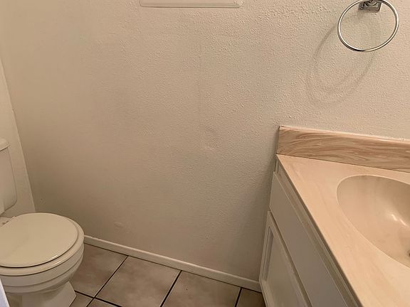 5th image of 286 W Palomino Dr Unit 115