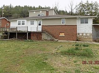840 Fincastle Rd, Lebanon, VA 24266