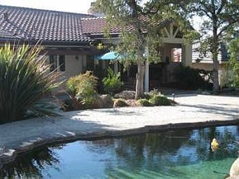 2nd image of 4060 Hensley Cir