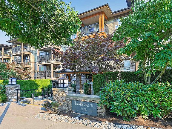 2nd image of 3178 Dayanee Springs Blvd #403